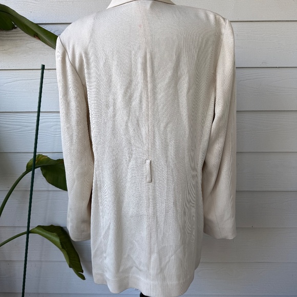 WORTH | 100% Pure Silk Blazer Jacket | Size 14 | Beige Neutral Elegance - Picture 3 of 7